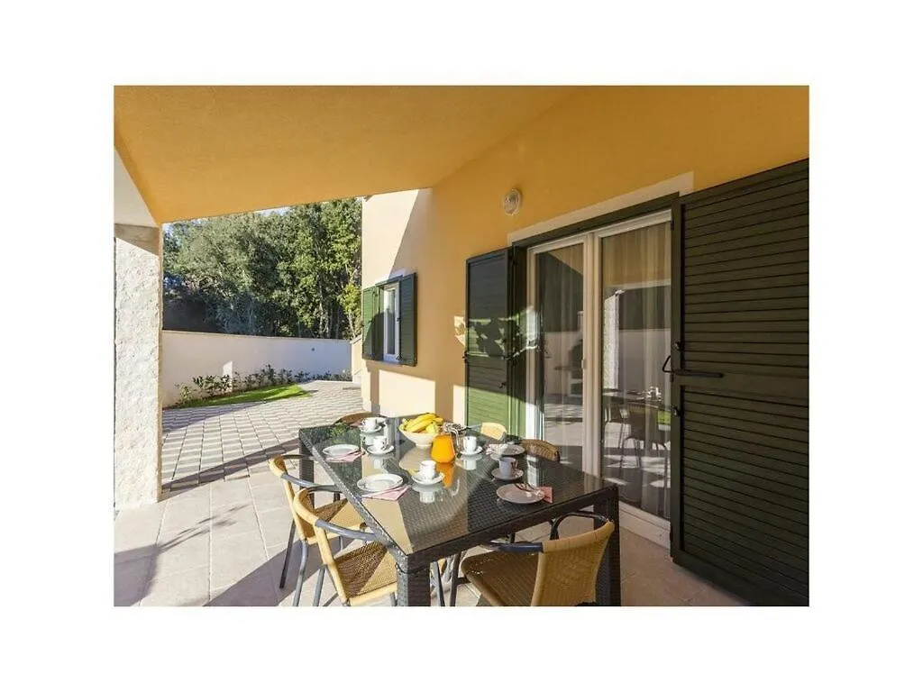 Vita Comfortable Holiday Residence Banjole