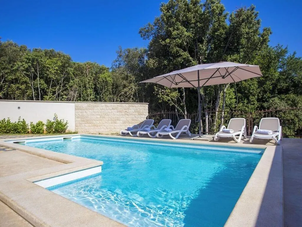 Vita Comfortable Holiday Residence Banjole 0*,  Croatia