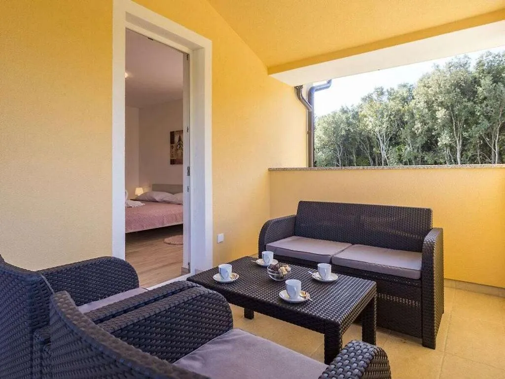 Holiday home Vita Comfortable Holiday Residence Banjole Croatia